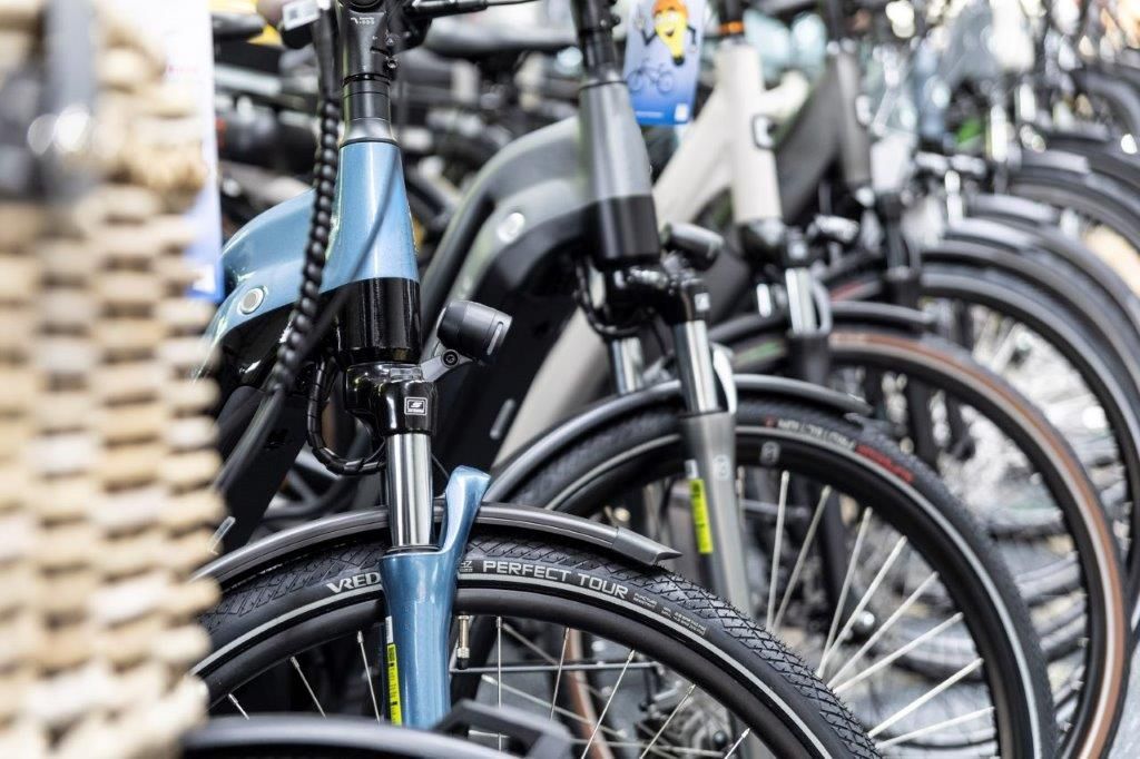 Foto Ausstellung Freizeit E-Bikes diverse